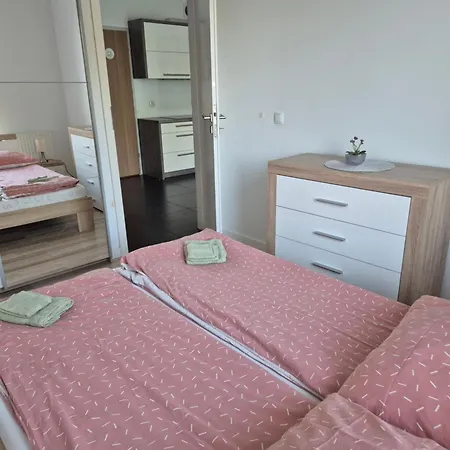 Vanessa W Centrum 600 M Od Morza *