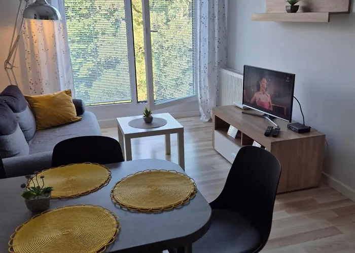 Vanessa W Centrum 600 M Od Morza 코워브제크